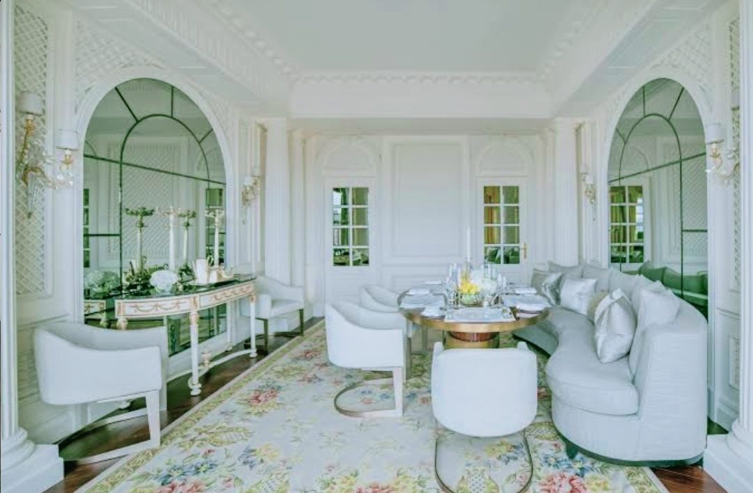 Hotel Savoy